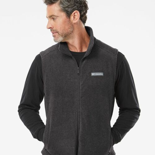 Men's Mountain™ Fleece Vest Vignette
