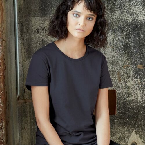 Women's Softstyle® Lightweight T-Shirt Vignette